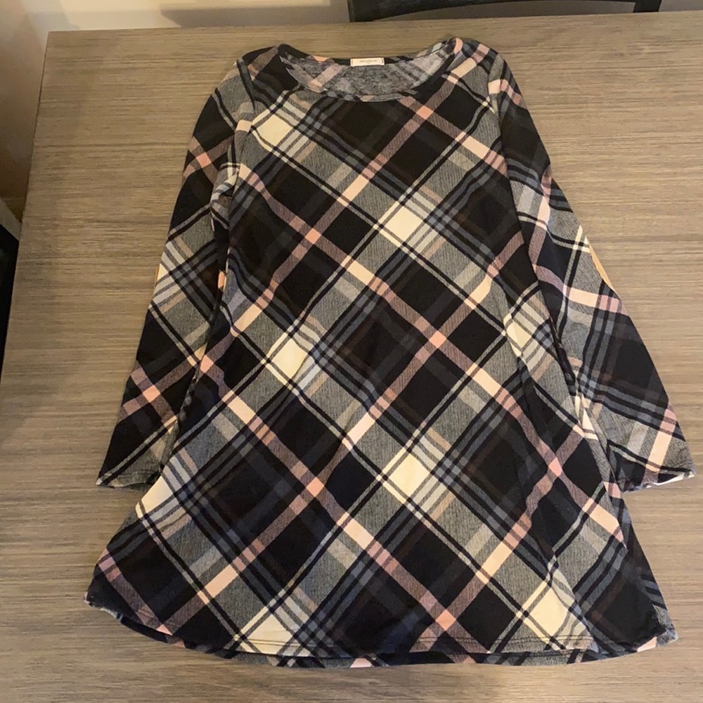 Dress - Picture 3 of 6